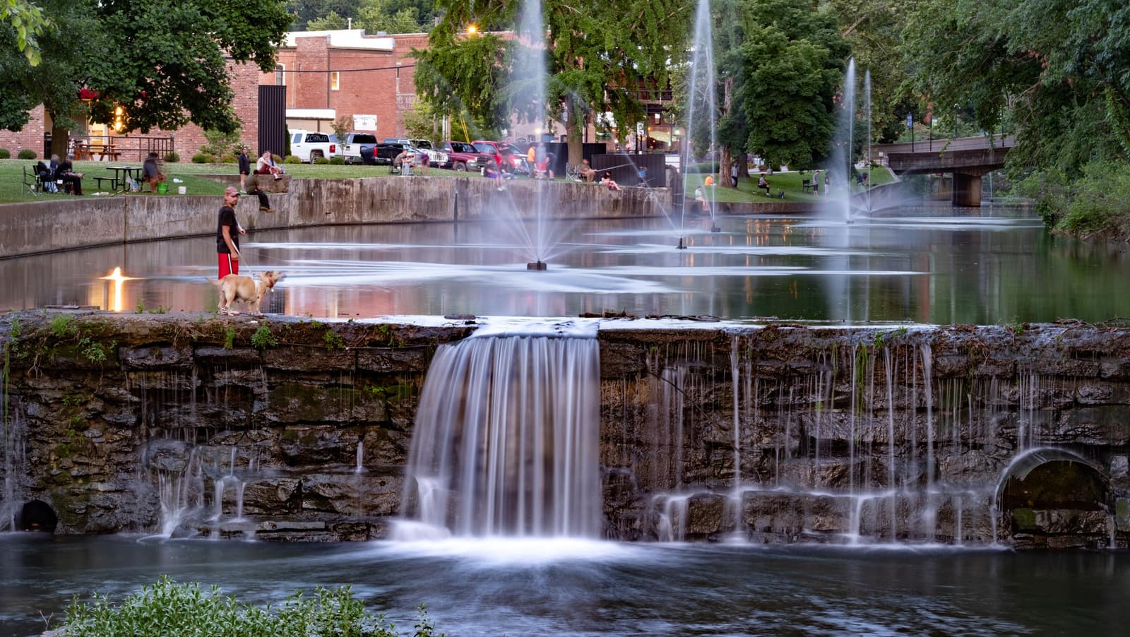Siloam Springs, AR